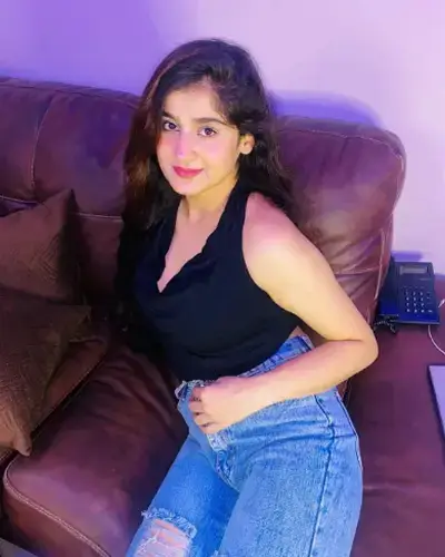 Call Girls Charni Road